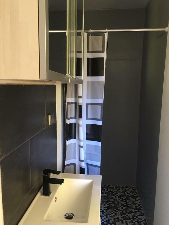 Doppelbettzimmer Mit Bad Кайзерслаутерн Екстериор снимка